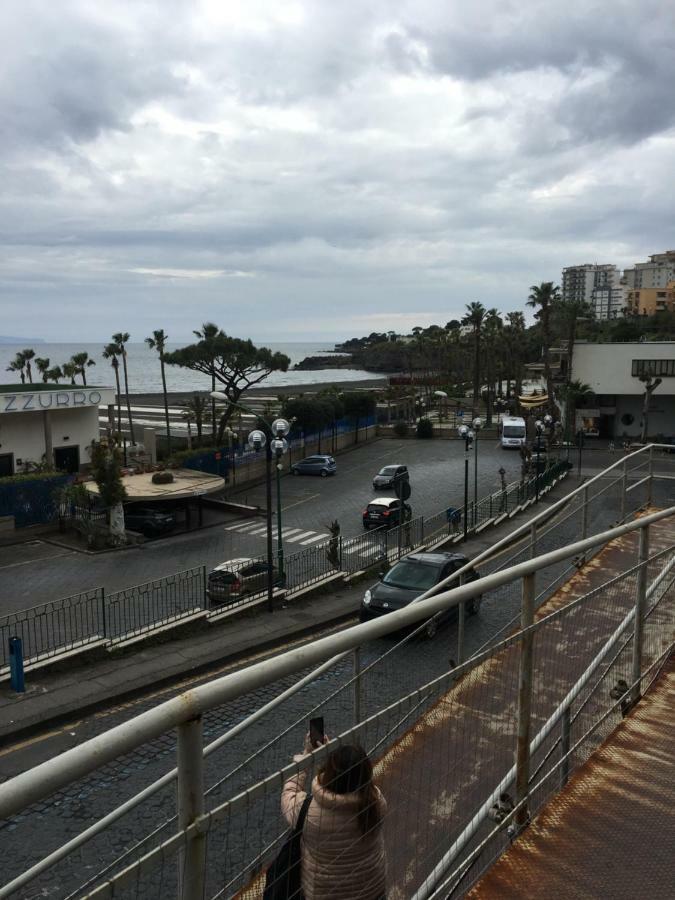 Vient E Mare Apartment Torre Annunziata Bagian luar foto